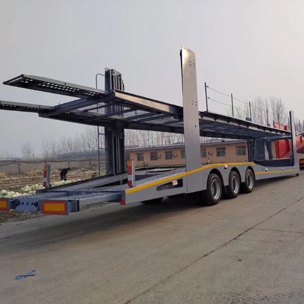 出口轿运车